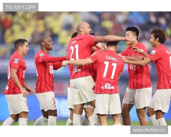 成都5-1西海岸 费利佩替补上演帽子戏法 成都5-1西海岸 费利佩替补上演帽子戏法